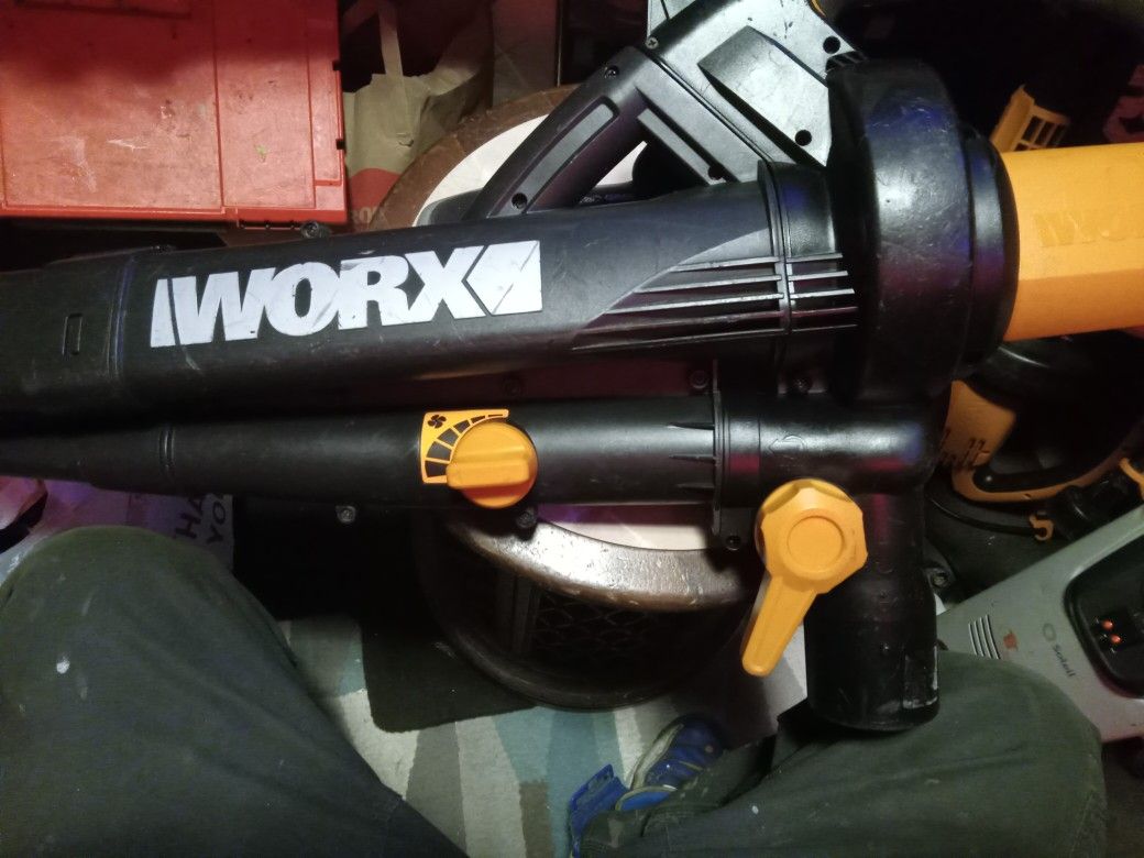Worx TriVac Electric Blower/Mulcher/Vac