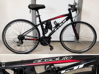 Fuji Absolute 2.3 Hybrid Bike