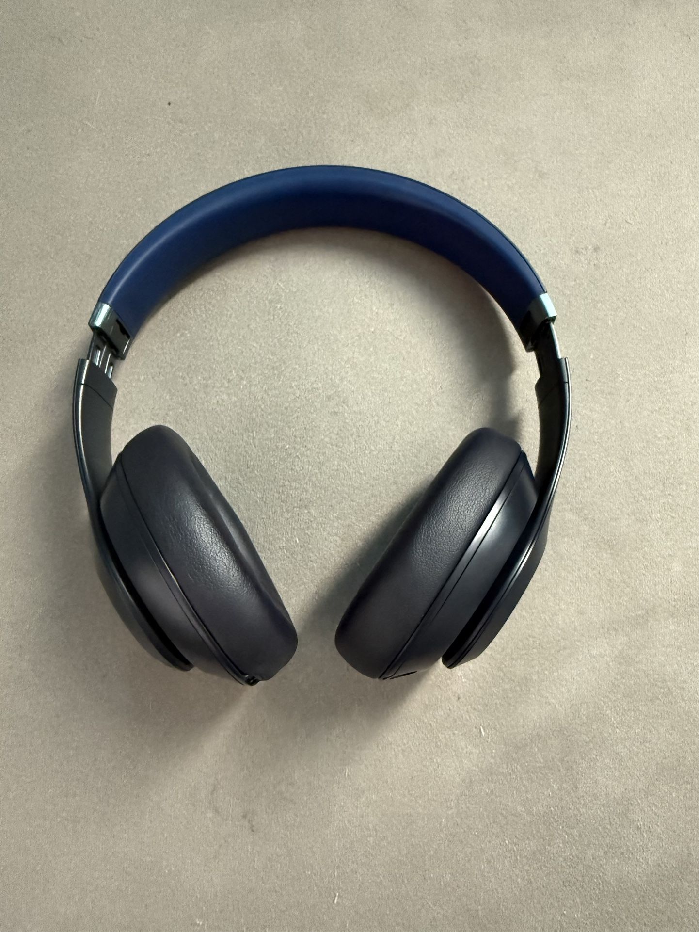 Beats studio pros