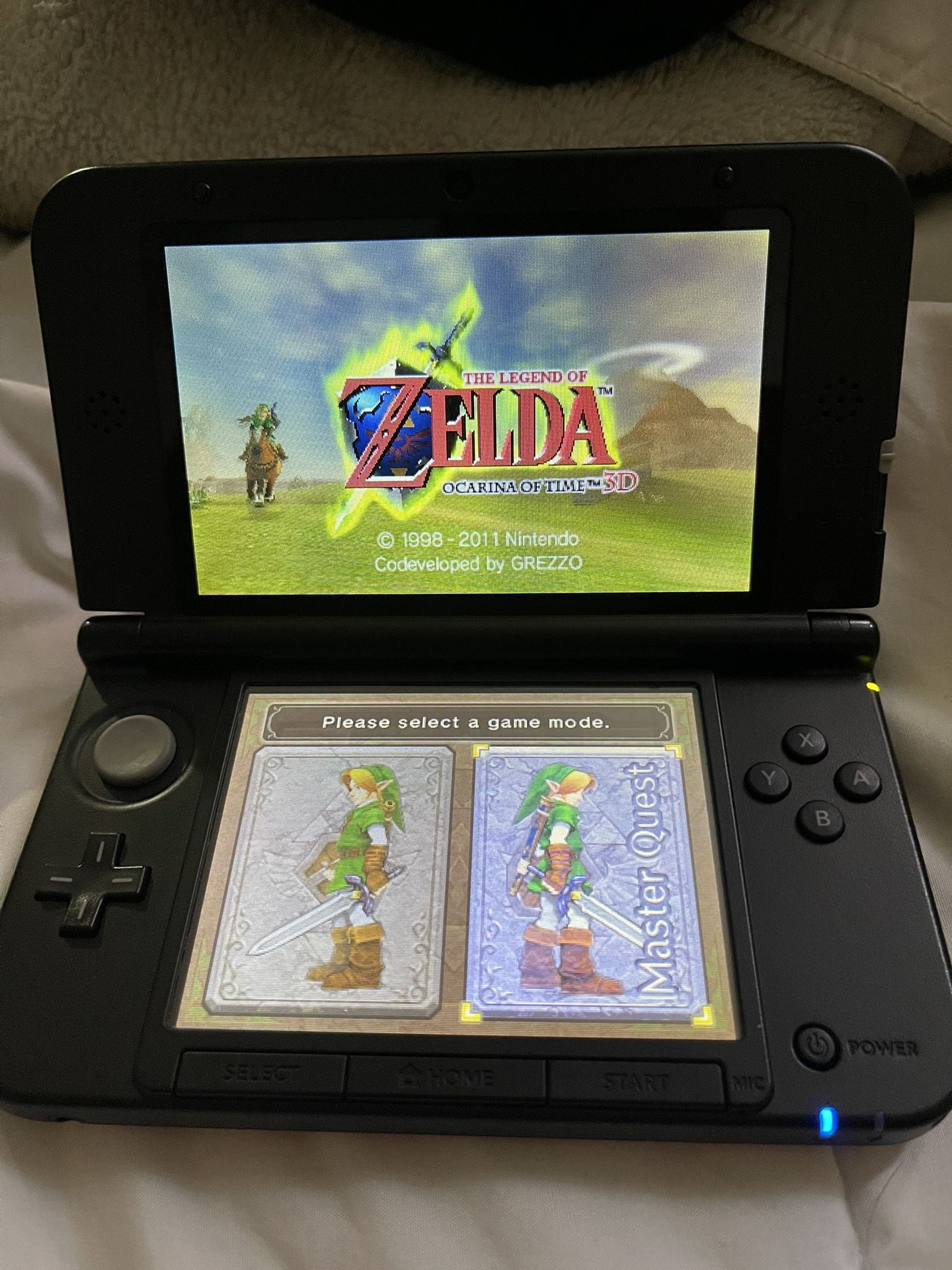 Nintendo 3Ds XL Red/ Black 