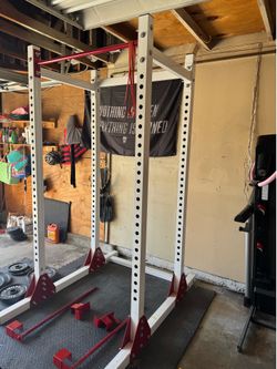 Squat rack and bar