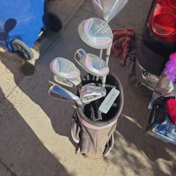 Women's Golf Clubs