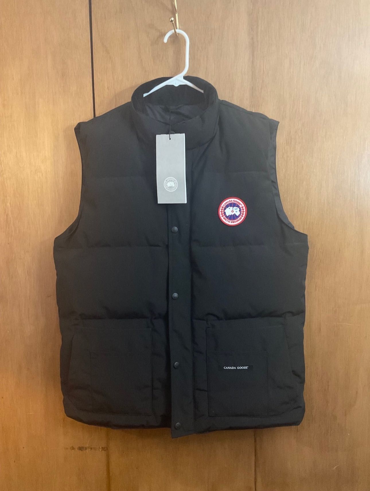 Black Canada Goose Vest Size L