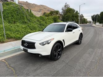 2015 Infiniti QX70 Sport