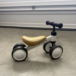 Toddler balance bike