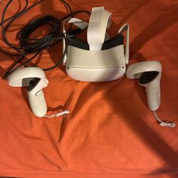 Oculus Quest 2 & 20 Ft Link Cable