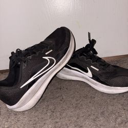 Nike Downshifter running shoes