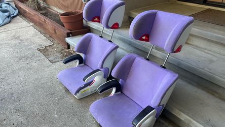 Clek Oobr Booster Seat (x2)