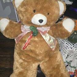 Big Christmas Bear 