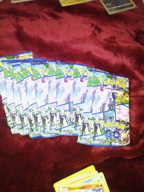 Pokemon Cards. 11 Unopened Packs