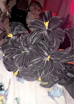 Pipe cleaner flowers