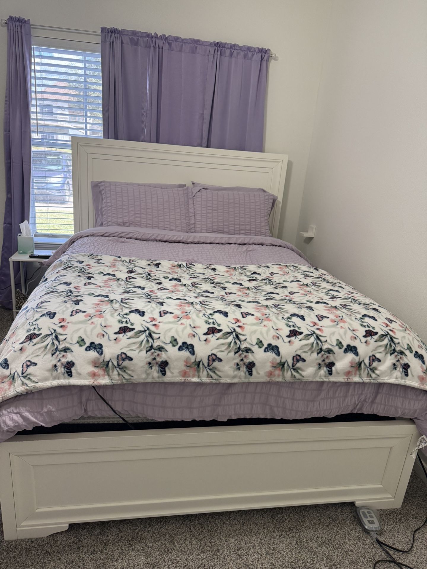 Queen Headboard And Bed frame