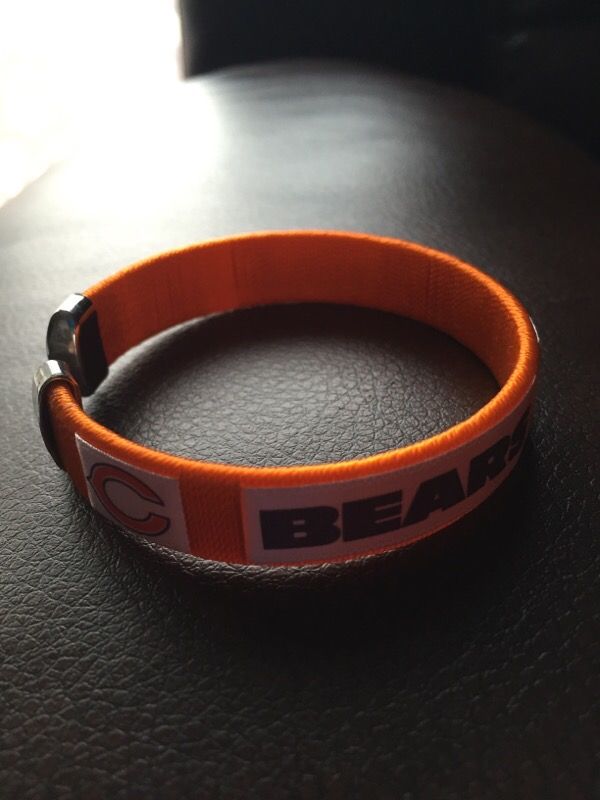 Bears wrist band