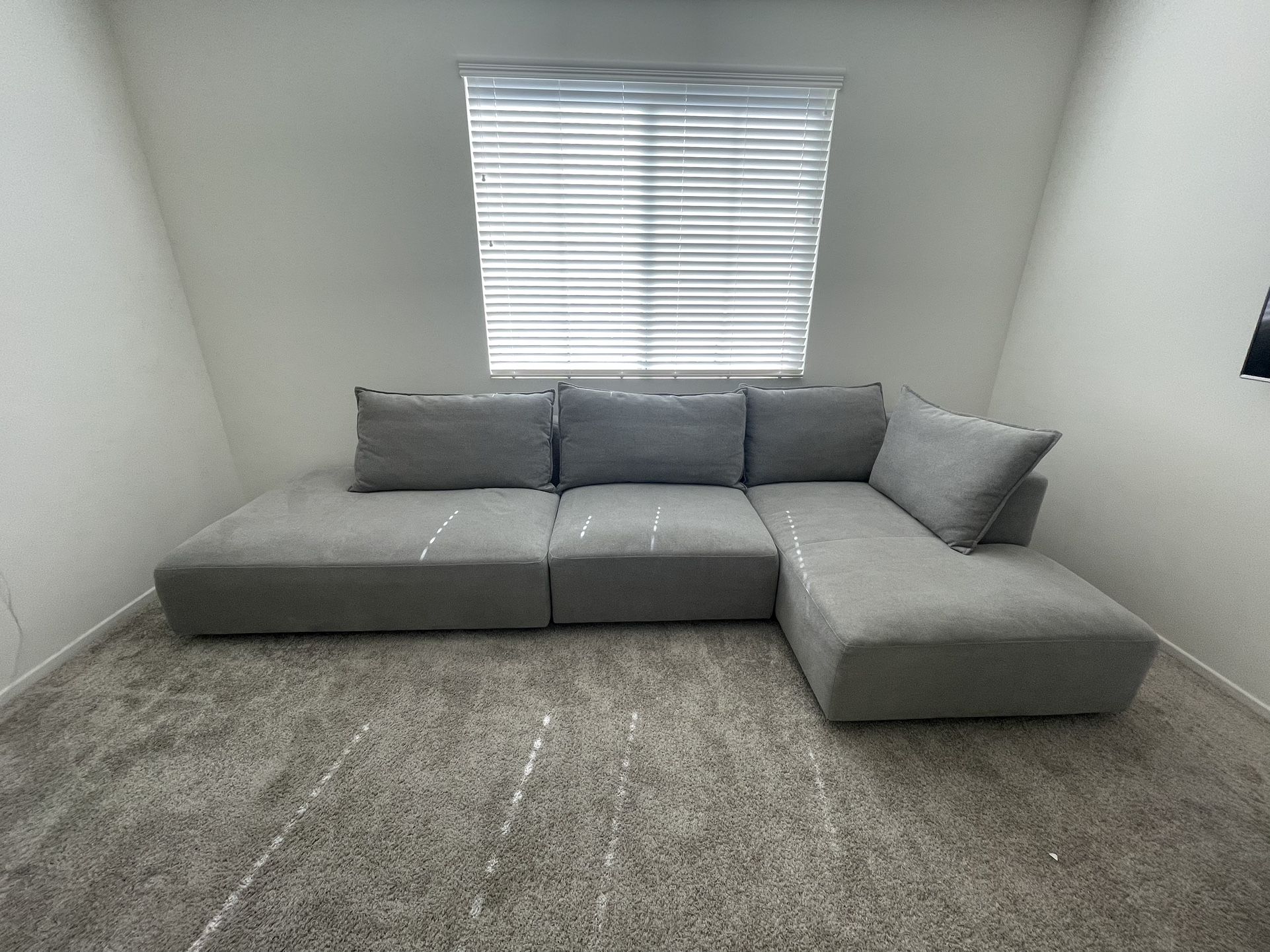 Grey 3-piece Fabric Couch