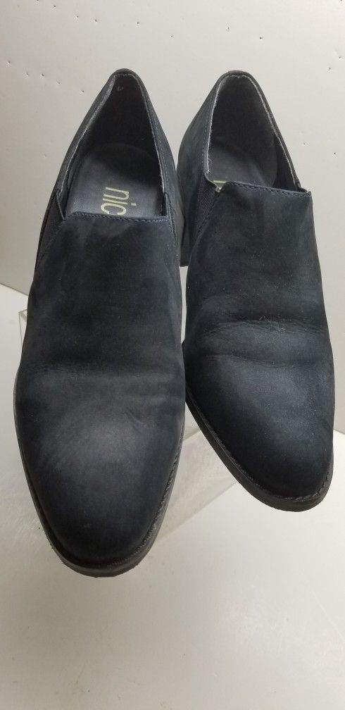 SUEDE SHOES/ BOOTS