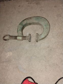 Vintage mo -Clamp and vintage Mac tool for pulling wheel house and fender lip on automotive vehicle $65 for both  Greenway and Cave Creek Rd