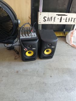 NICE GOOD QUALITY SPEAKERS