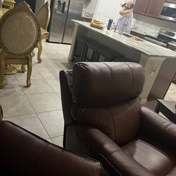 Recliner Chairs