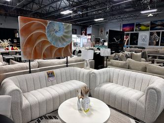 Elegant modern sofa set! 🩷☎️✨ Easy Financing!