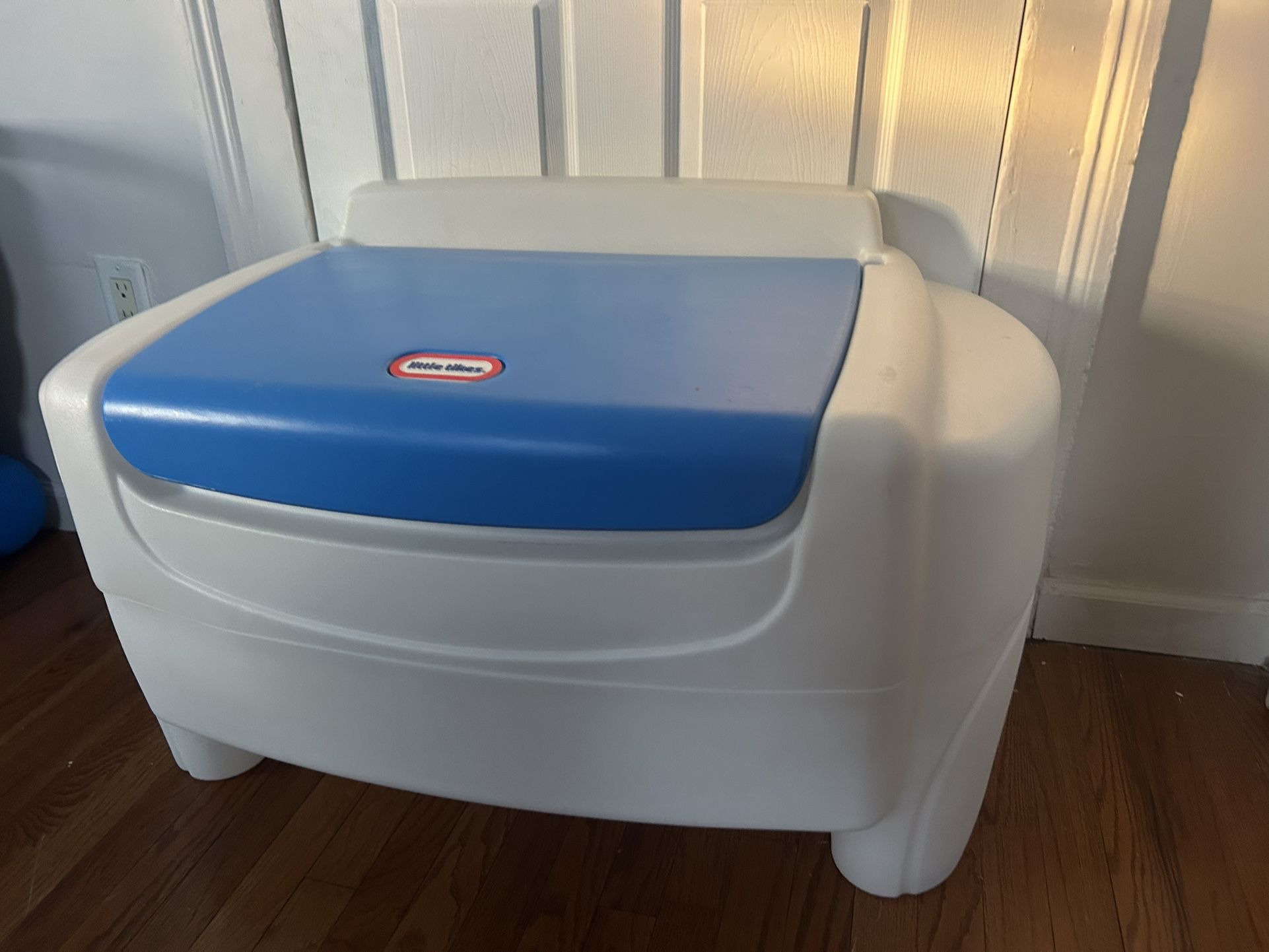 Little Tikes Sort 'n Store toy chest
