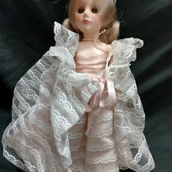 Vintage 1987 Effanbee Storybook Cinderella Princess Doll Loose 