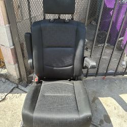 Mazda 5 2009 Seats
