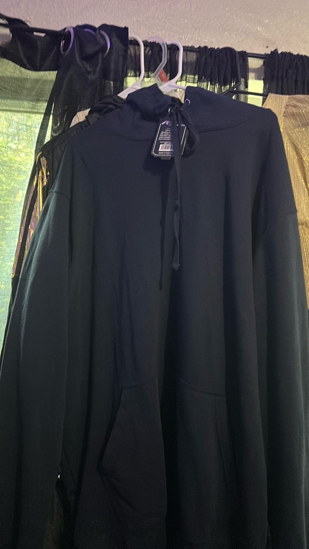 Men’s Size 2xl Brand New Sweater