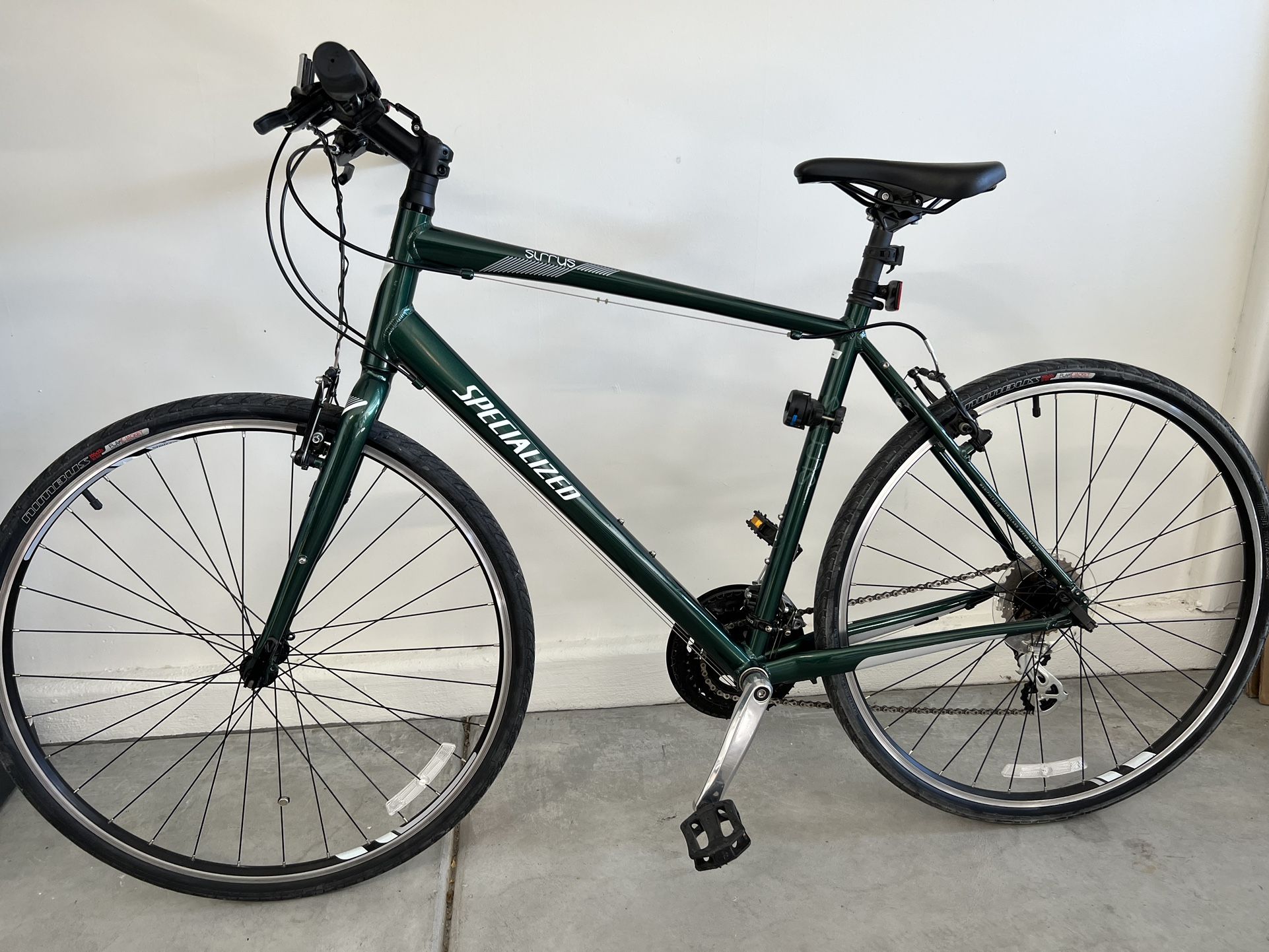 specialized sirrus 2012