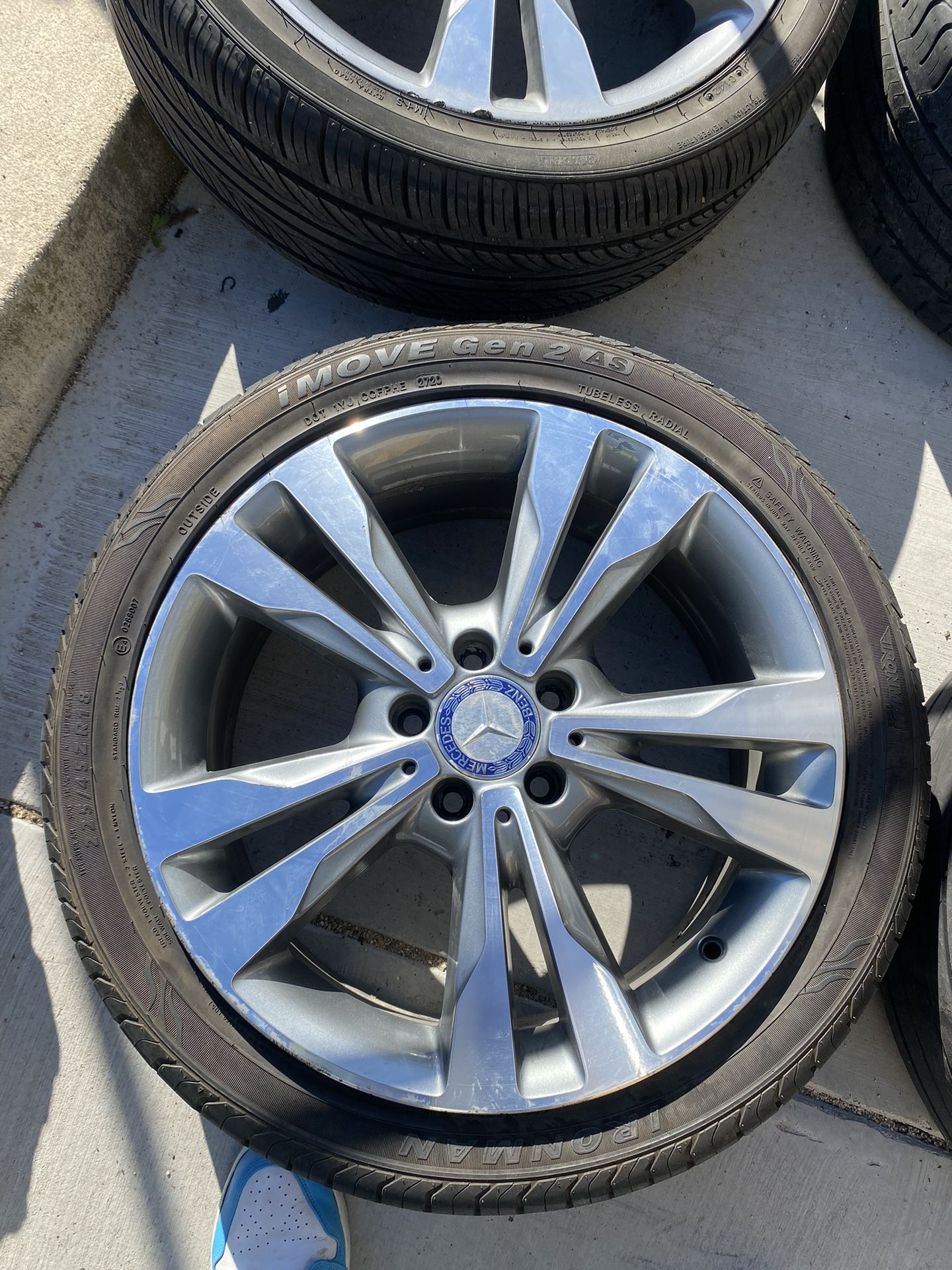 2015 Mercedes C300 Rims & Tires
