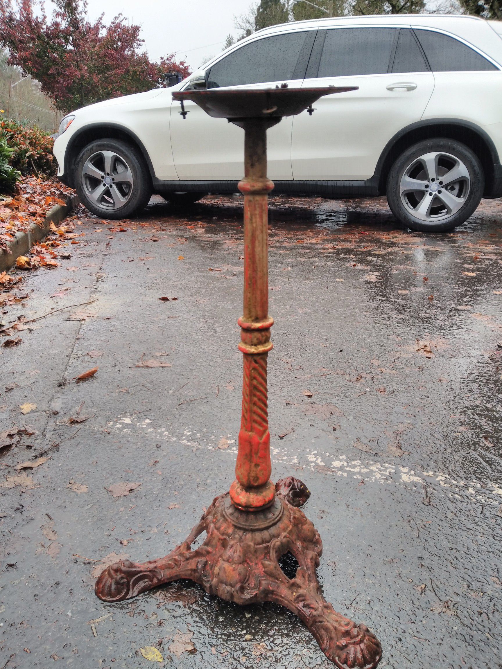 Antique table stand