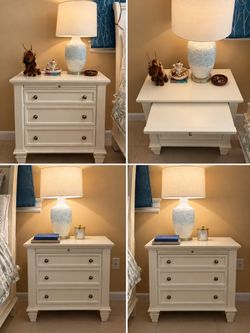 Set of 2 nightstands