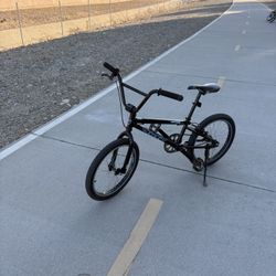 Gt Mach One Bike