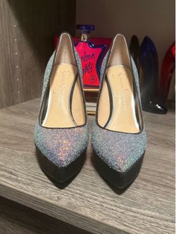 Shinny heels - size 6 -like new