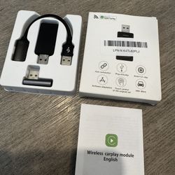 Wireless CarPlay Adapter for Apple，CarPlay Wireless Adapter for iPhone (iOS 10+)，Wireless CarPlay Dongle Converts Wired CarPlay to Wireless for 2016+ 