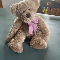 Vintage toy collectible Russ Berrie Bears from the Past Harlington Plush. Everett pick up area. Cash only. Sorry I don’t ship.