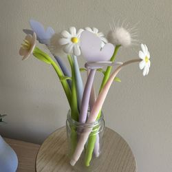 8 Fine Tip Flower Pens