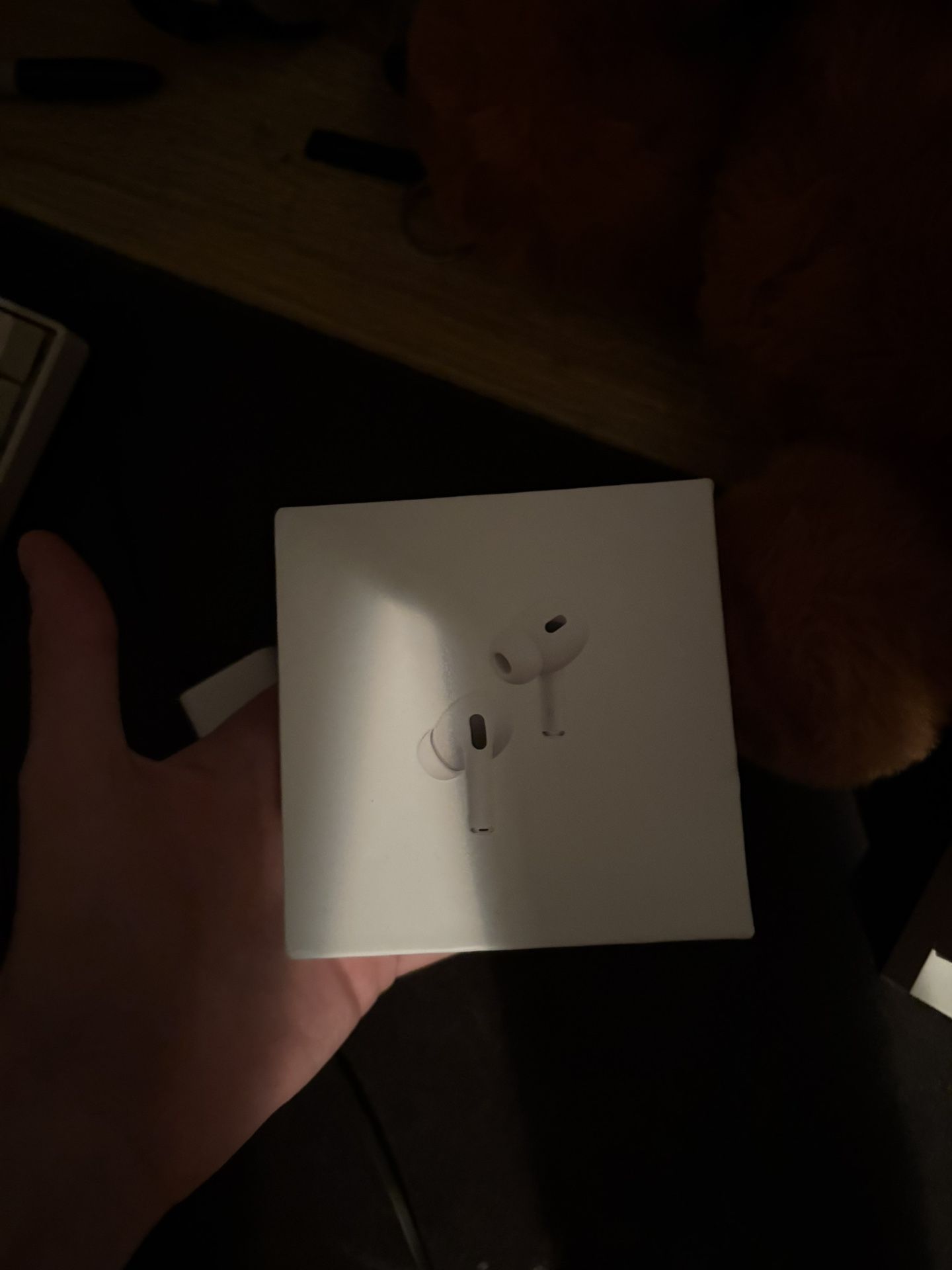 Apple airpods pro generation 2 (noise cancellation)