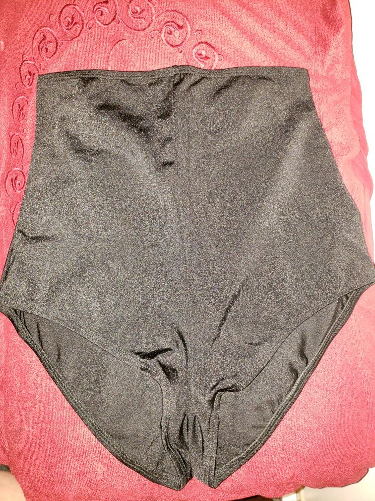 High waisted bikini bottoms