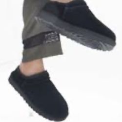 UGG Classic Slipper NWOT