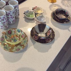 China Tea Cup w/matching bowl