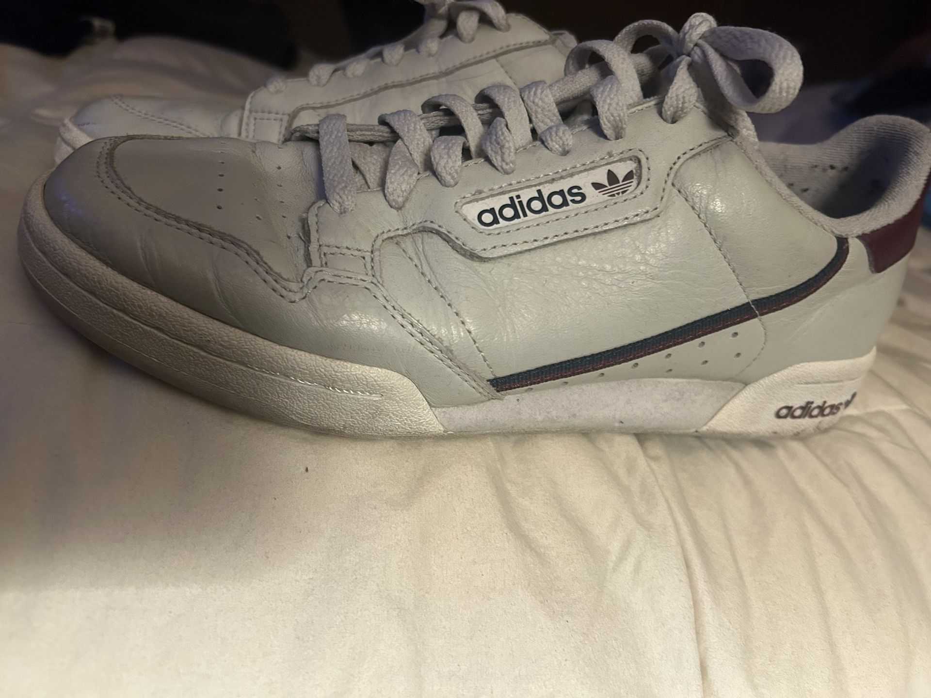Adidas Continental