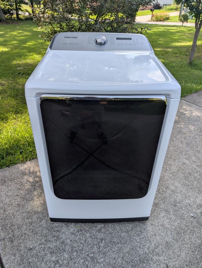 Samsung Ultra High Capacity Electric Dryer - Very Good Condition
