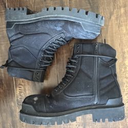 Balenciaga strike boots 45 beat