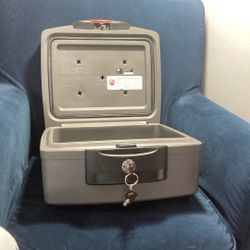 Fire-Safe Safe/lockbox