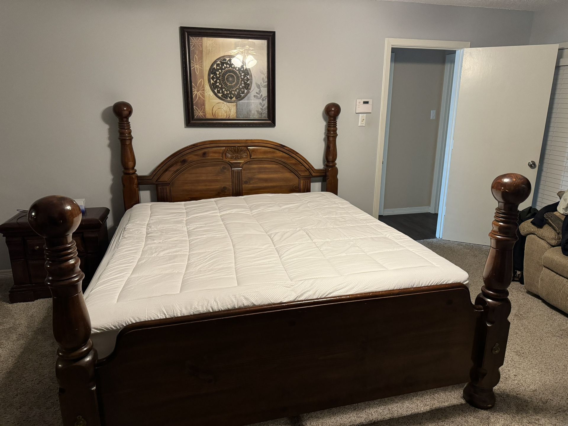 Bedroom Furniture Set $400 Or Best Offer 