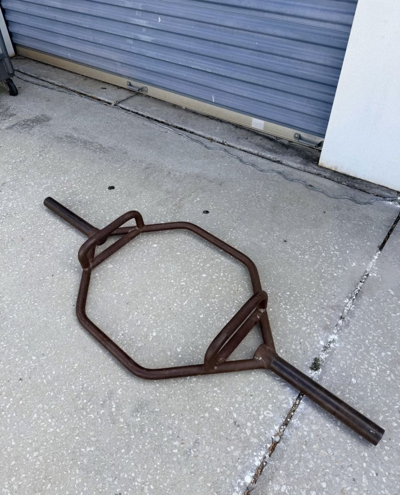 Hex Trap Bar