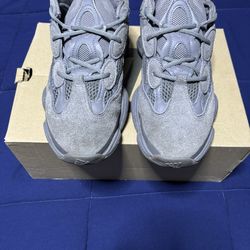Adidas Yeezy 500 Granite 2022  Size 9.5