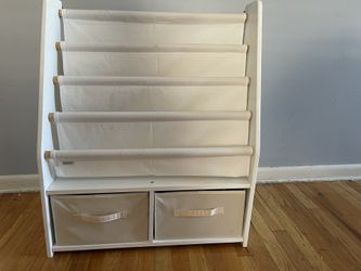 Bookshelves With Drawers Space