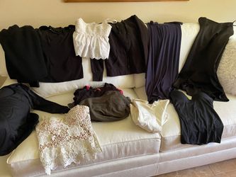 Women’s /Juniors Clothing Bundle 23 Pieces Tops Dresses Sz Sm