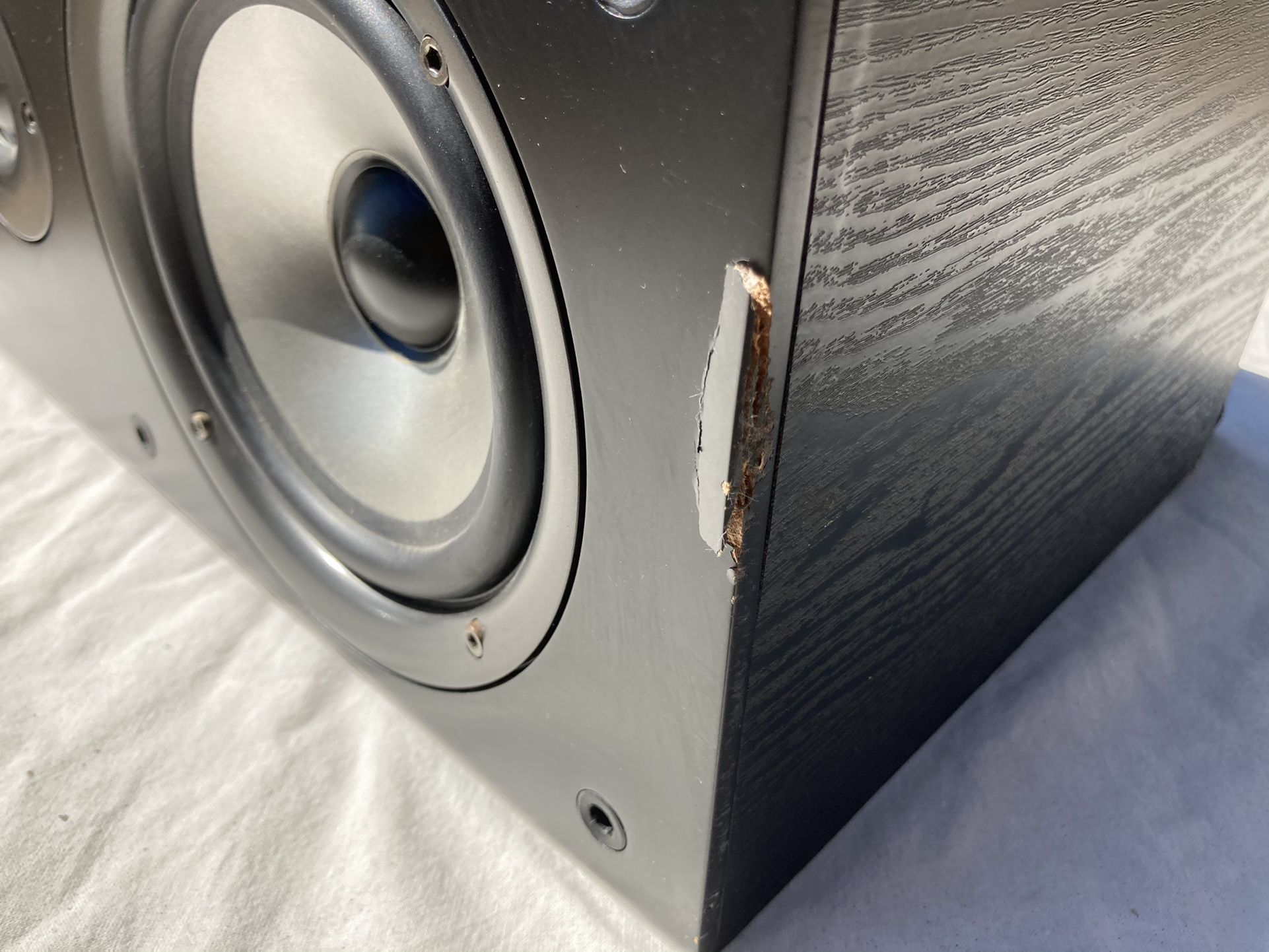 Polk Audio CS2 Monitor Series II (BLACK) Center Channel Speaker 175 watts for Sale in Cerritos